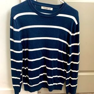 Old Navy sweater